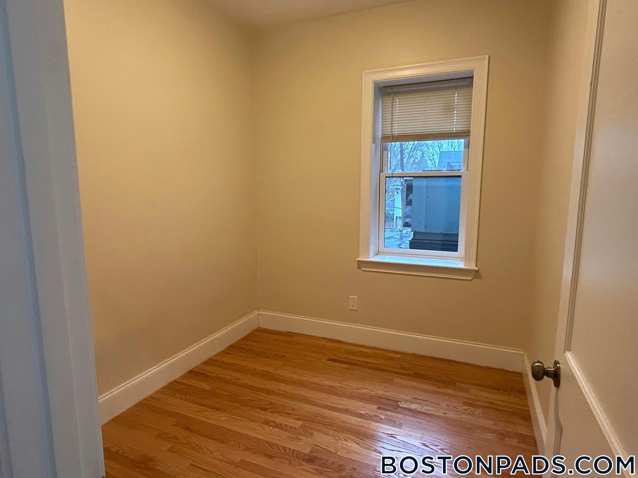 Building Photo - 2036 Massachusetts Ave