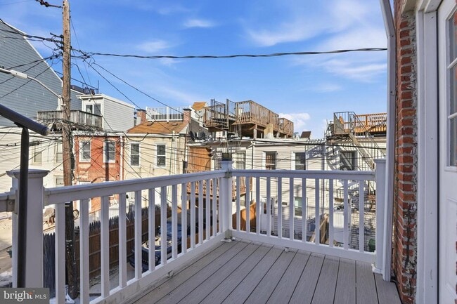 Building Photo - 1314 Webster St