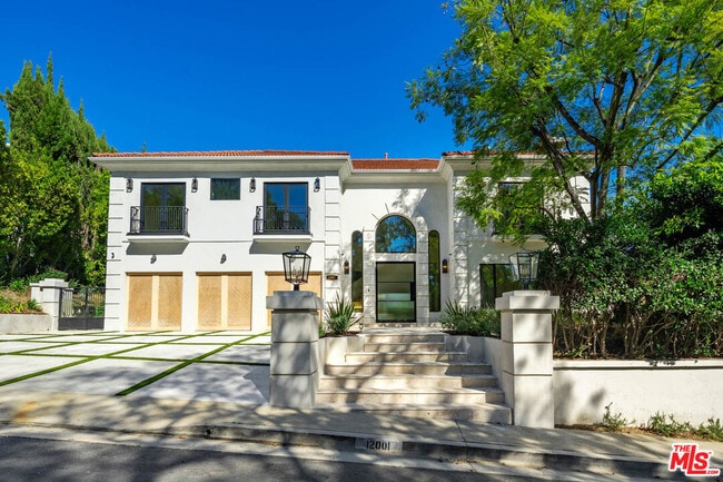 Building Photo - 12001 Crest Ct