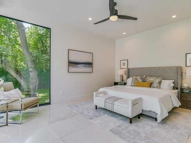 Building Photo - 1601 Barn Swallow Dr