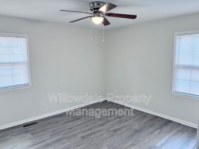 Building Photo - 6640 Keystone Dr