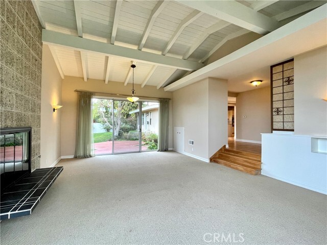 Building Photo - 1316 Granvia Altamira