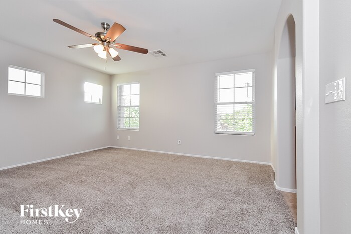 Building Photo - 10737 Noble Mesa Ave