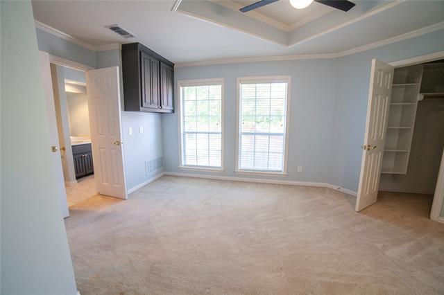 Building Photo - 2423 River Rock Cir