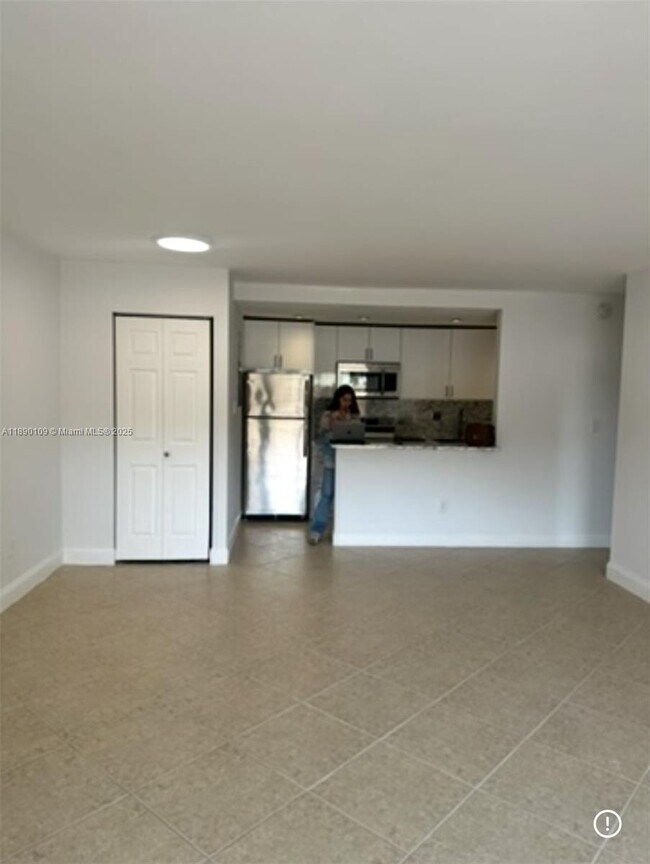 Building Photo - 4240 NW 79th Ave