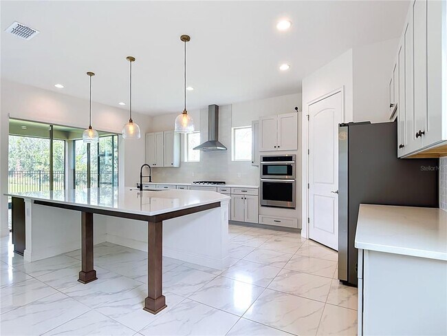 Building Photo - 5183 Buttonsage Dr