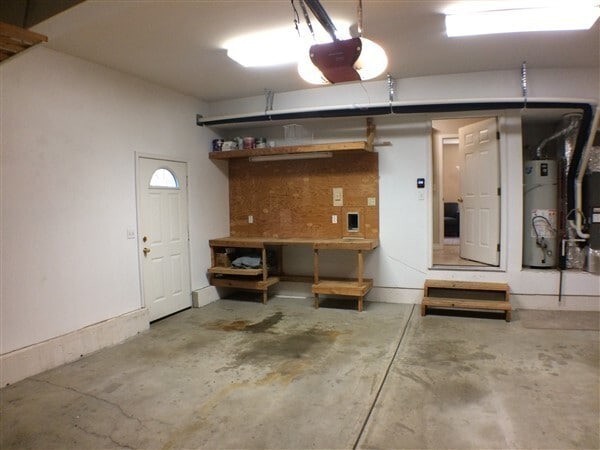 Building Photo - 3 Bedroom Home in SW Bend Just Minutes From the Old Mill