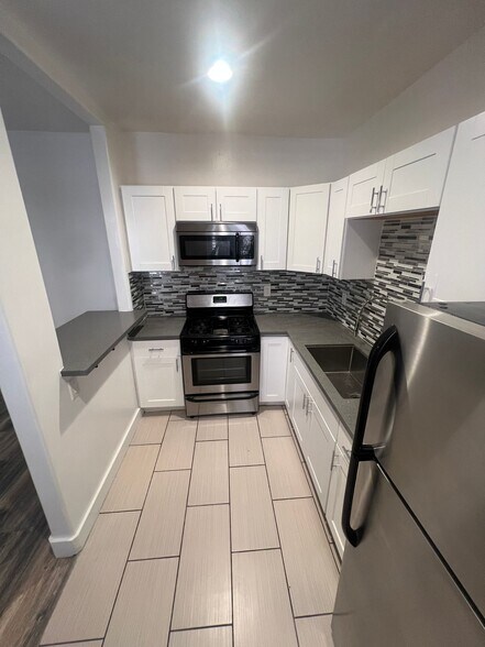 Building Photo - 307 N Rampart Blvd