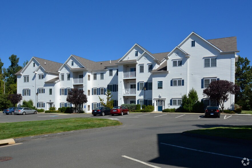 Aspen Highlands 265 Slater St Manchester CT 06042 Apartment Finder