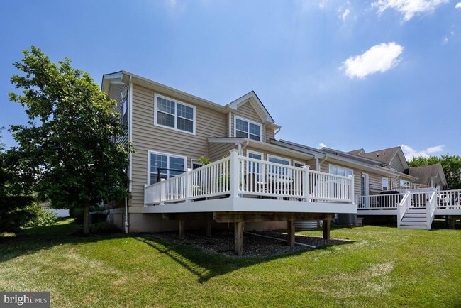 Building Photo - 71 Iron Hill Way