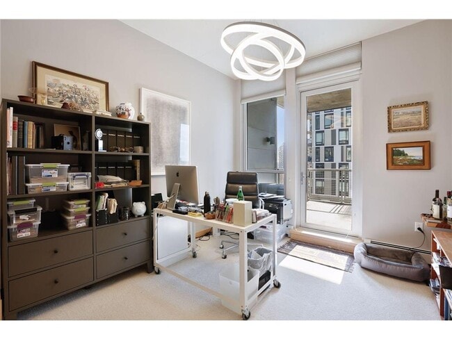 Building Photo - 901 S 2nd St