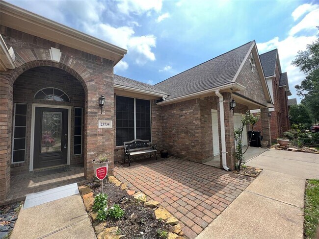 Building Photo - 23734 Indian Hills Way