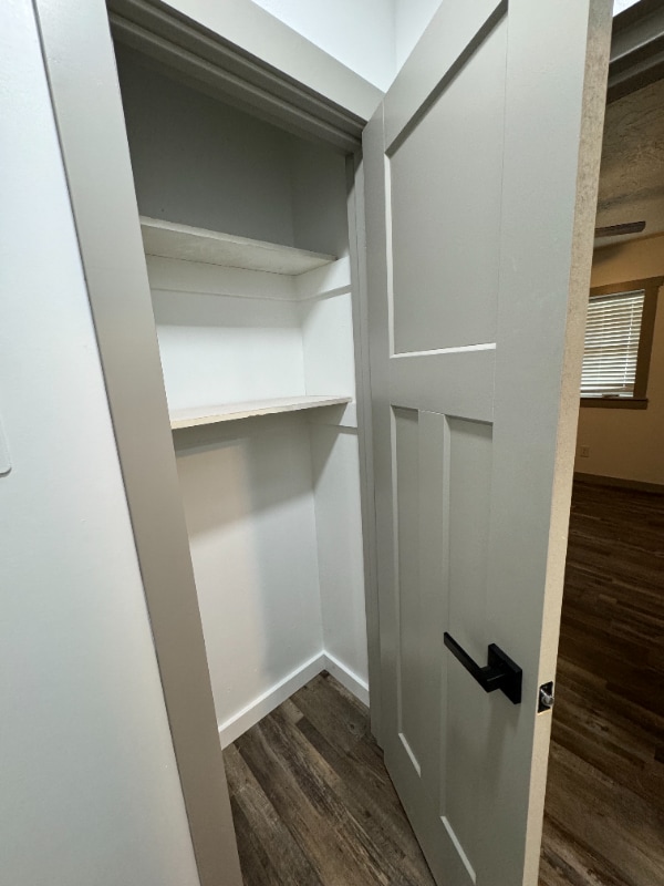 Building Photo - 534 Lee St