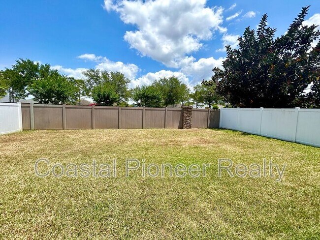 Building Photo - 2123 Roanoke Springs Dr