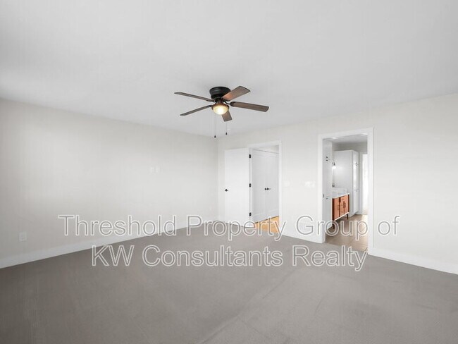 Building Photo - 1159 N 4th St