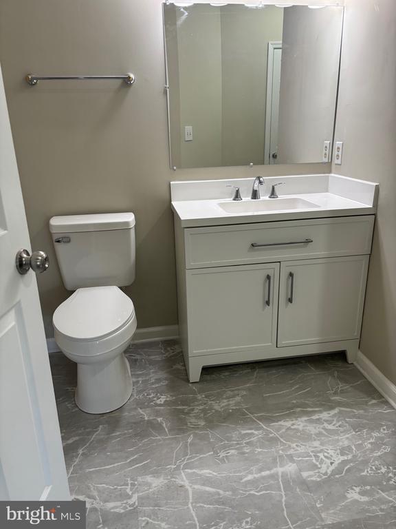 Building Photo - 11330 Westbrook Mill Ln