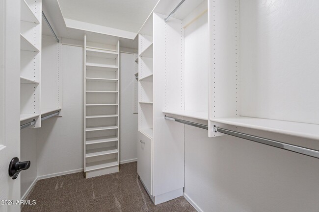 Building Photo - 445 W Mountain Sage Dr