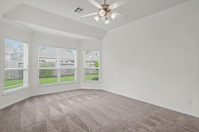 Building Photo - 21327 Somerset Shores Crossing