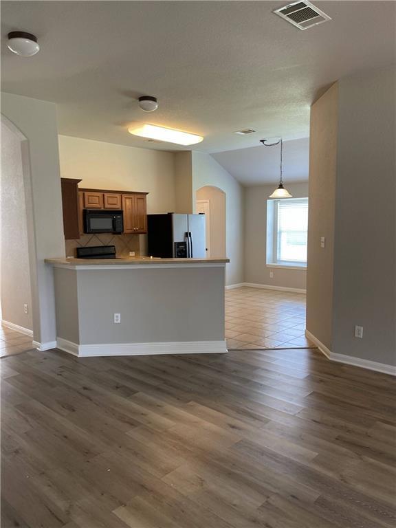 Building Photo - 214 Newport Landing Pl