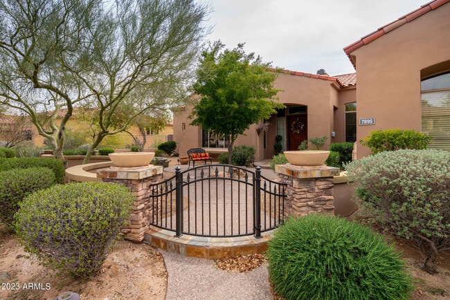 Building Photo - 7895 E Softwind Dr