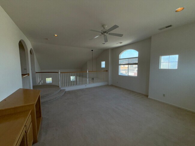 Building Photo - 6220 Orchard Hill Way