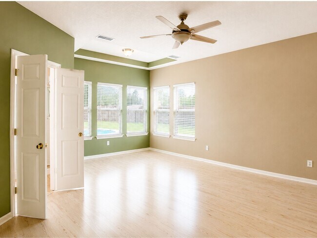 Building Photo - 17202 Desert Maize Ln