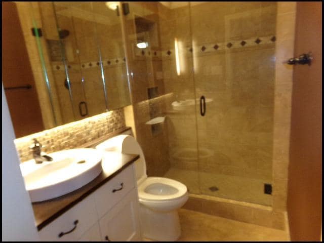 Building Photo - 122 Pin Oak Cove