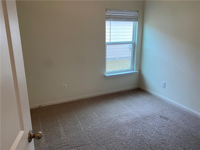 Building Photo - 309 Johnston Ln