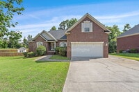 Building Photo - 845 Prairie Ln