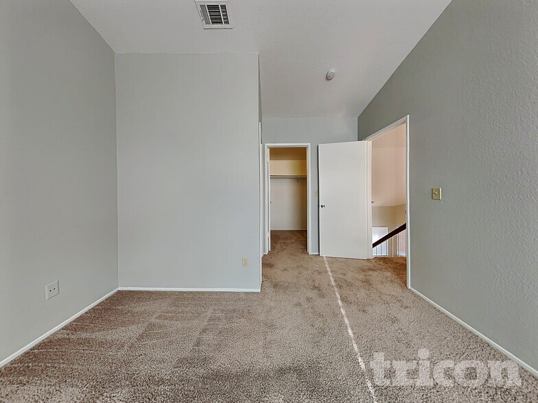 Building Photo - 5378 Sunrise Meadows Ln