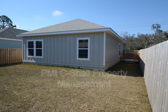 Building Photo - 5510 Avon Rd