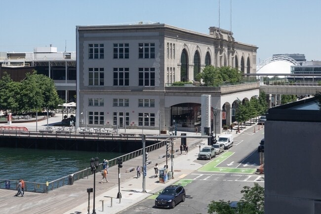 Building Photo - 133 Seaport Blvd