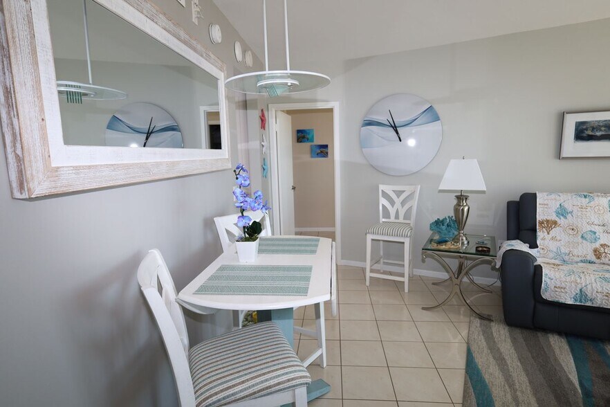 Building Photo - 58 N Collier Blvd