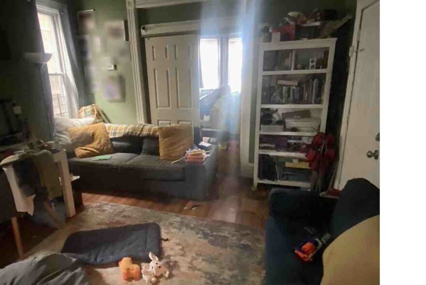 Building Photo - 806 Kennedy Blvd