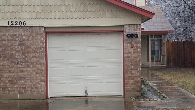 Primary Photo - 12206 Alderbrook Dr