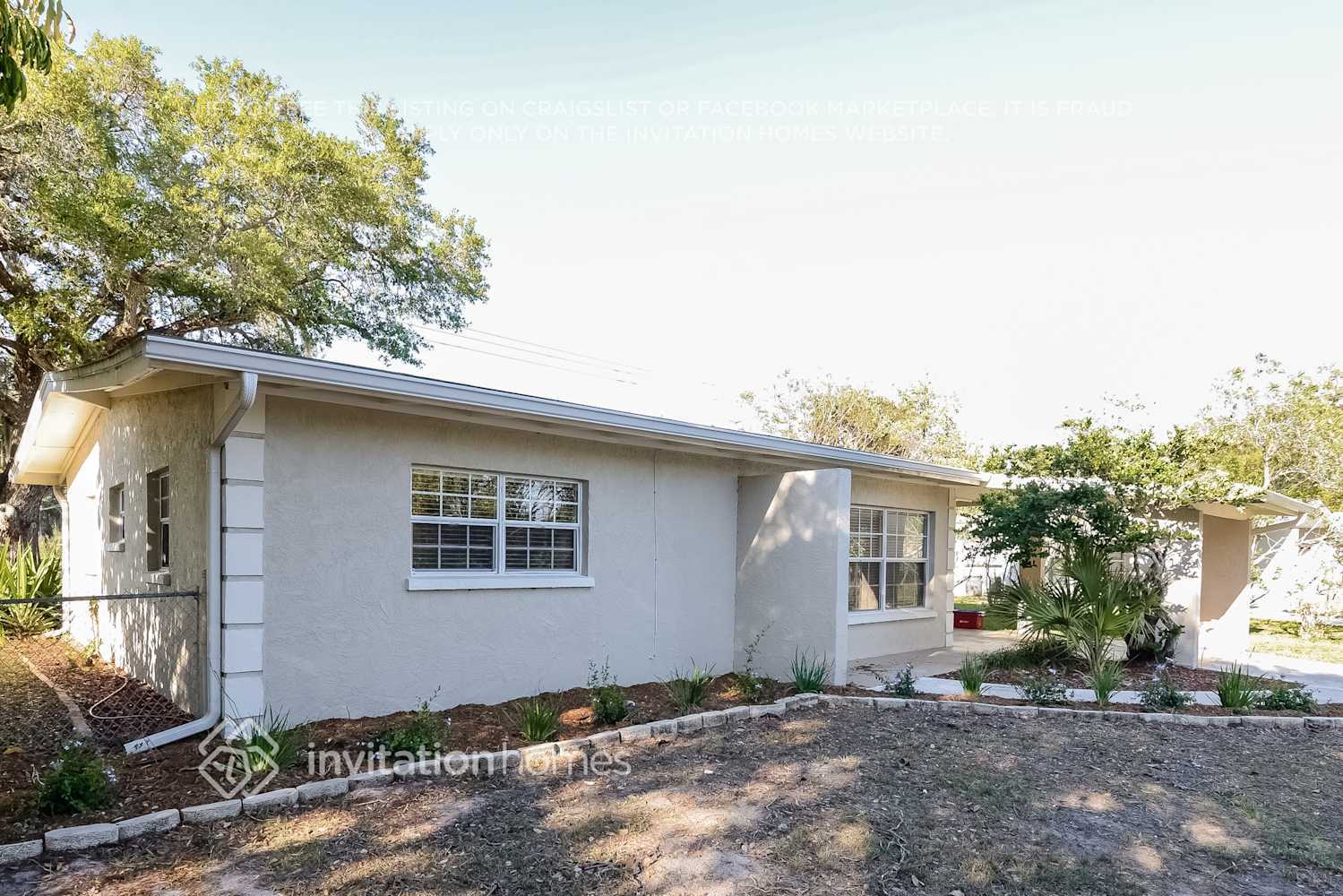 Building Photo - 3701 Schwalbe Dr