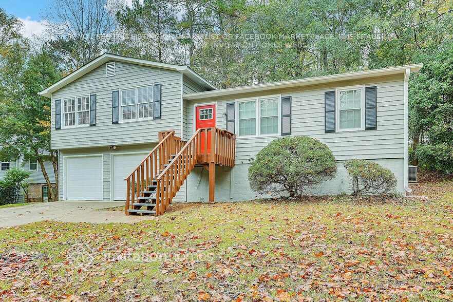 Building Photo - 370 Madeline Cir NW