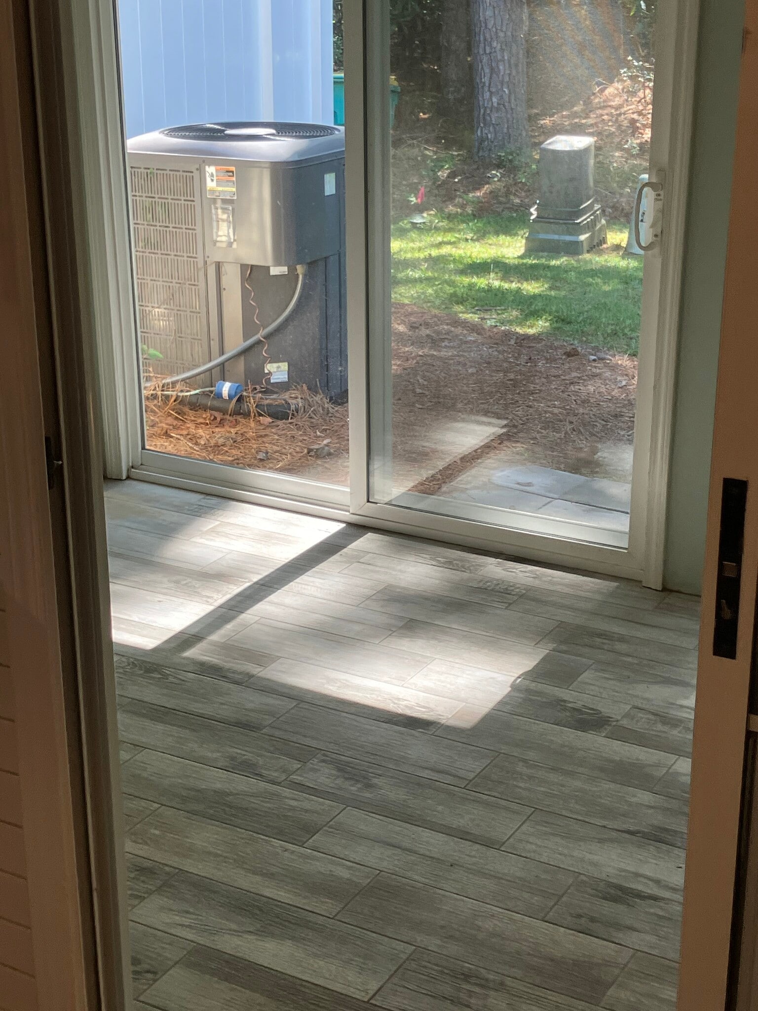 Sun Room - 119 South St