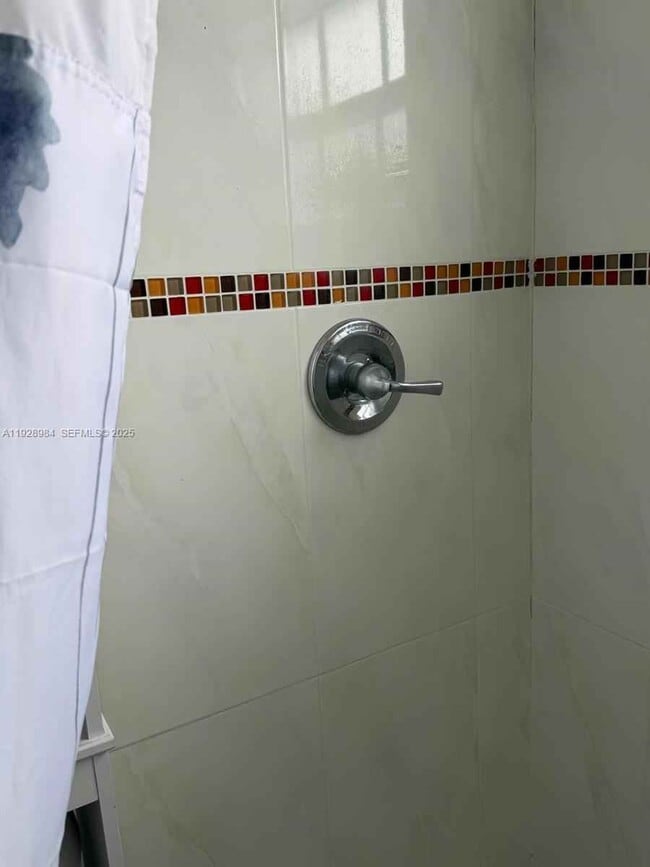 Building Photo - 13100 NW 22nd Ave