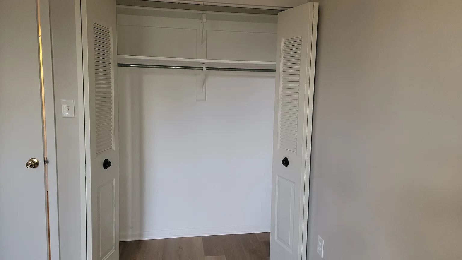 Third bedroom closet - 648 15th St S