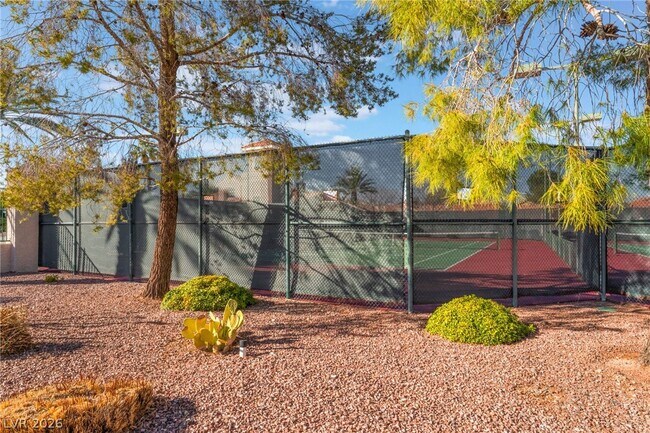 Building Photo - 8150 Canto Ave