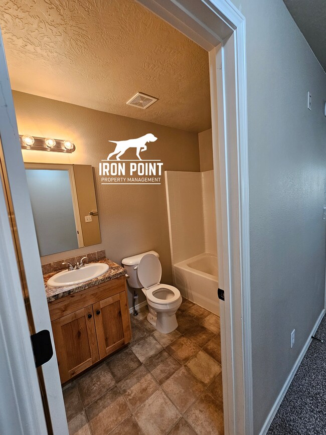 Building Photo - SC5678