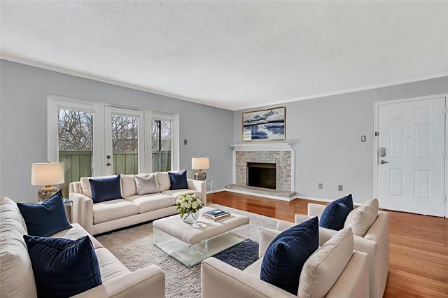 Primary Photo - 7705 Meadow Park Dr
