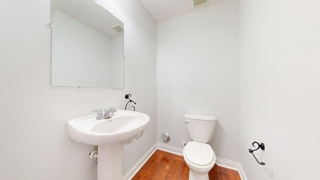 Building Photo - 5597 Lantos Rd