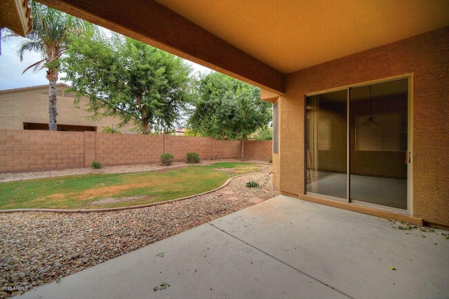 Building Photo - 26237 N 74th Ln