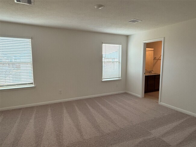 Building Photo - 4897 Vida Vis Dr