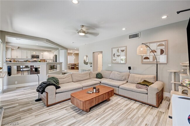 Building Photo - 9748 Cathedral Stairs Ct