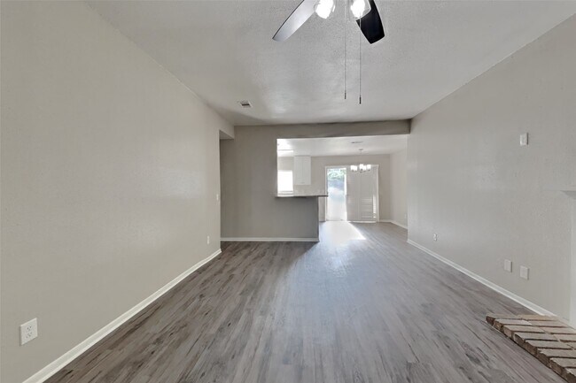 Building Photo - 5306 Hazel Grove Dr