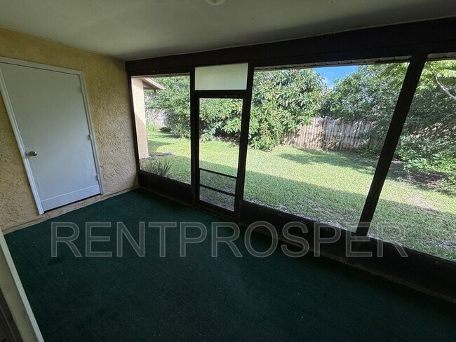 Building Photo - 4713 Meade Ln