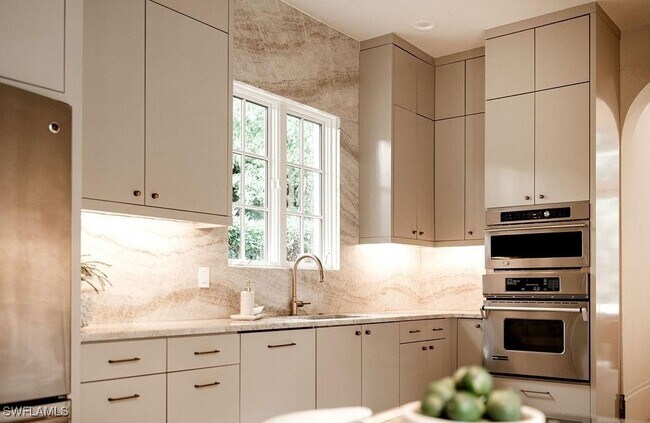 Building Photo - 15627 Villoresi Way